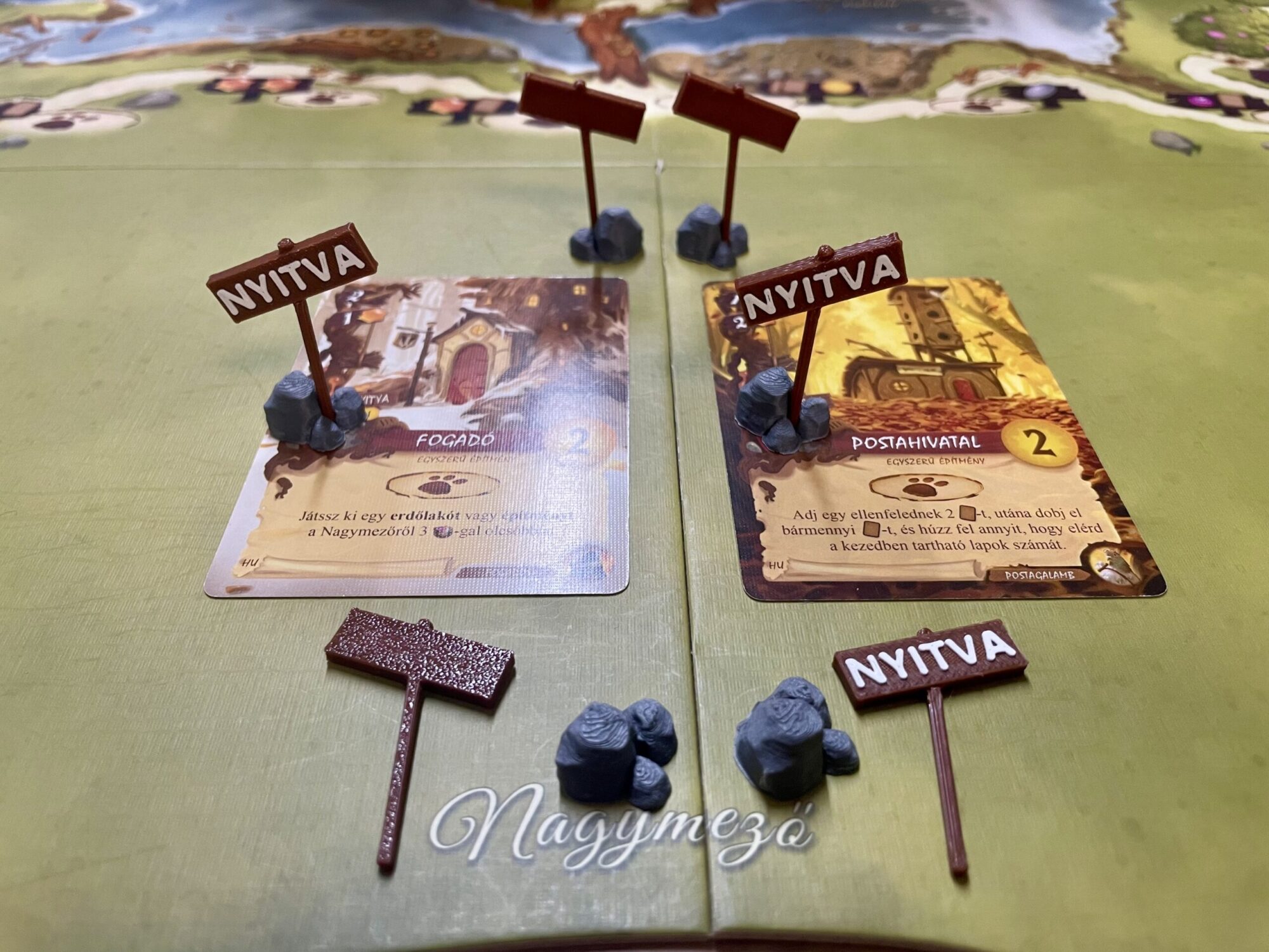 everdell nyitva/open táblák